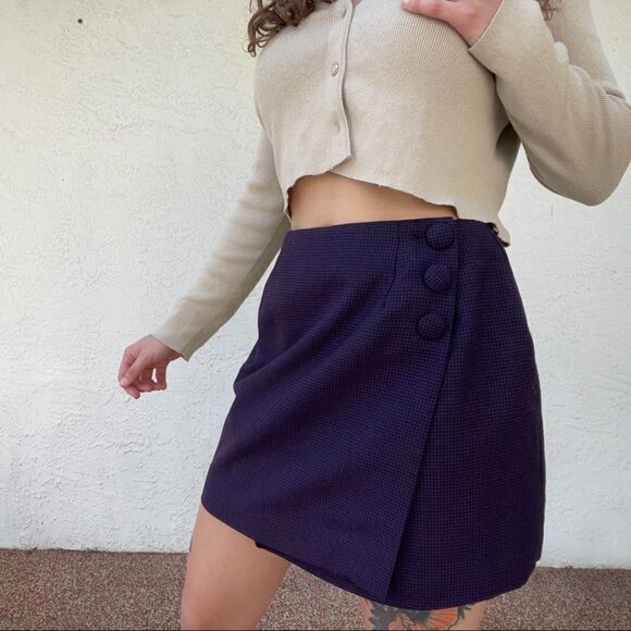 ✨ 90s Micro Plaid Mini Skirt ✨ - Picture 1 of 5